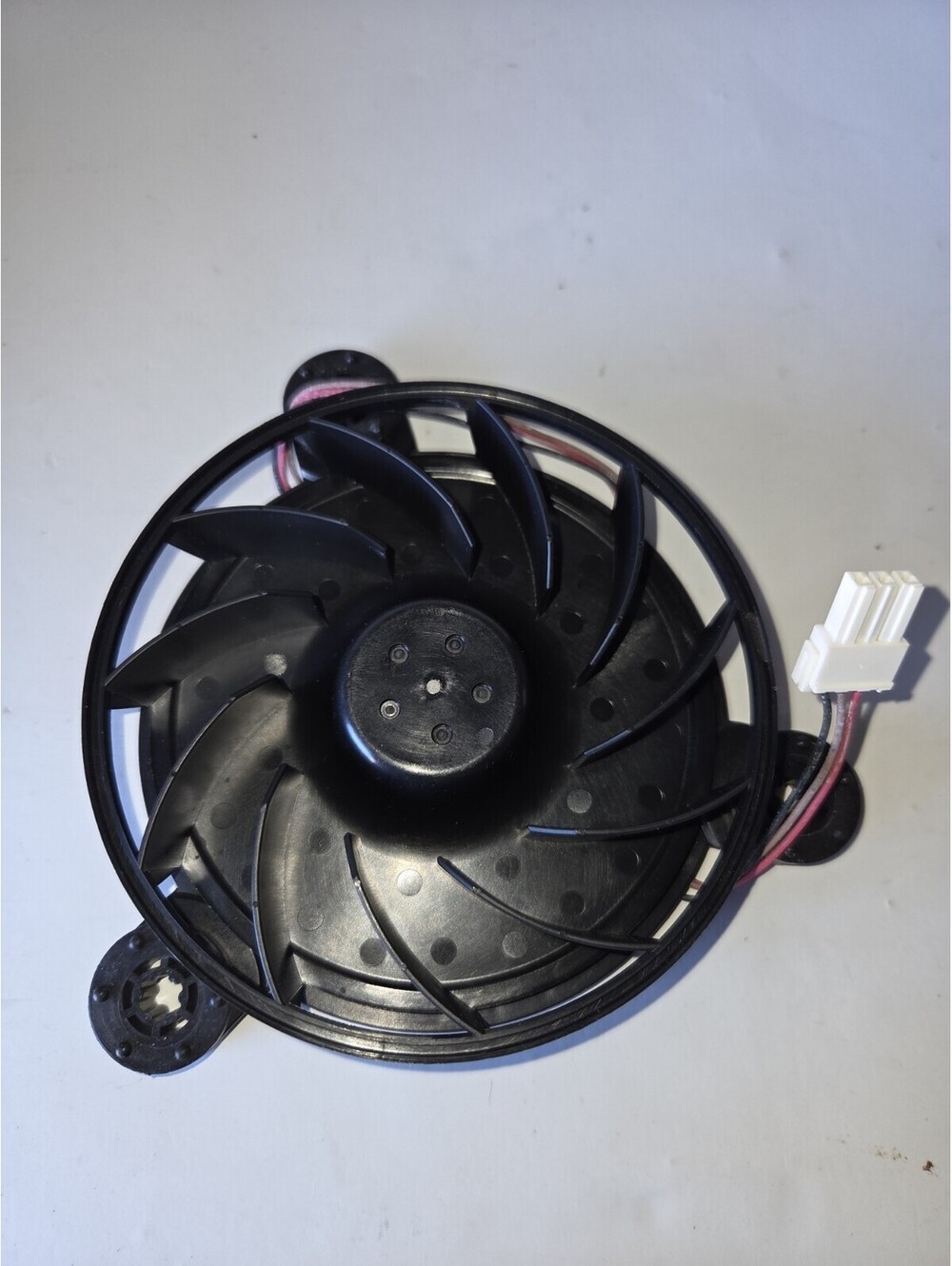 OEM Frigidaire Refrigerator Evaporator Fan 5304536608 A22